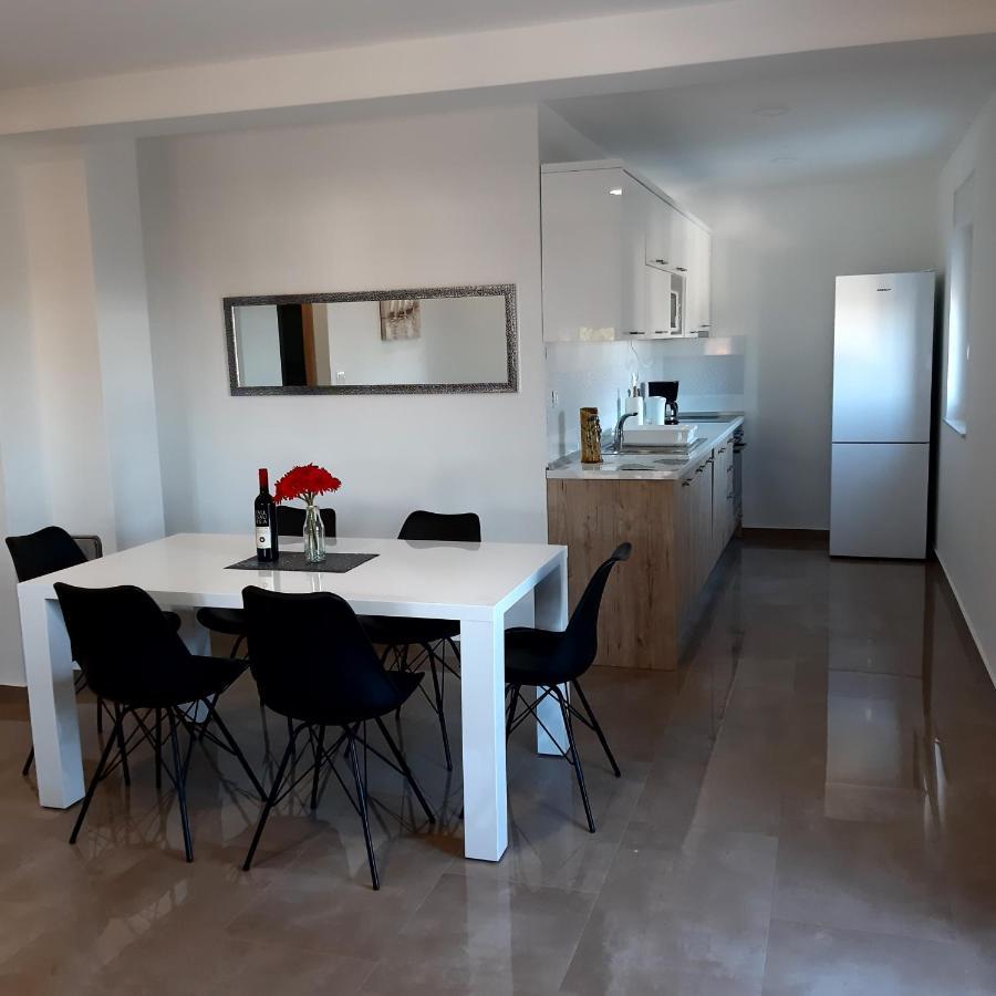 Villa Silver Starigrad Paklenica Bagian luar foto