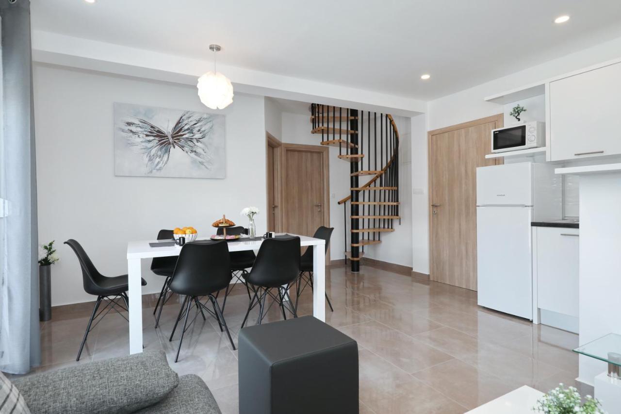 Villa Silver Starigrad Paklenica Bagian luar foto
